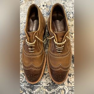 Allen Edmonds Neumok in brown. Size 9D.